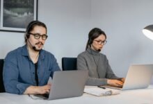 business help hotline available