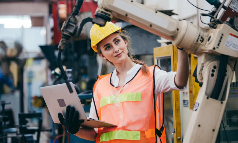 Exploring the Role of Automation in Manufacturing: Improving Precision and Reducing Errors
