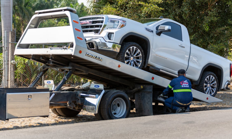 How to Choose a Reliable Car Towing Service in an Emergency