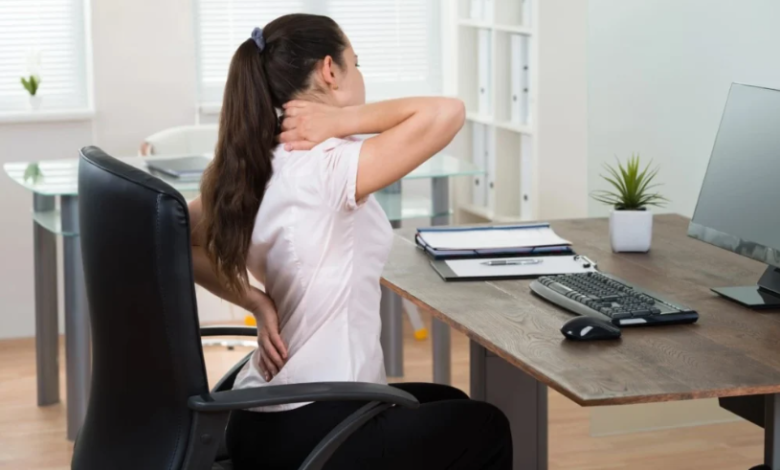 The Everyday Posture Habits That Slowly Lead to Chronic Pain